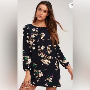 Lulus navy blue floral shift dress